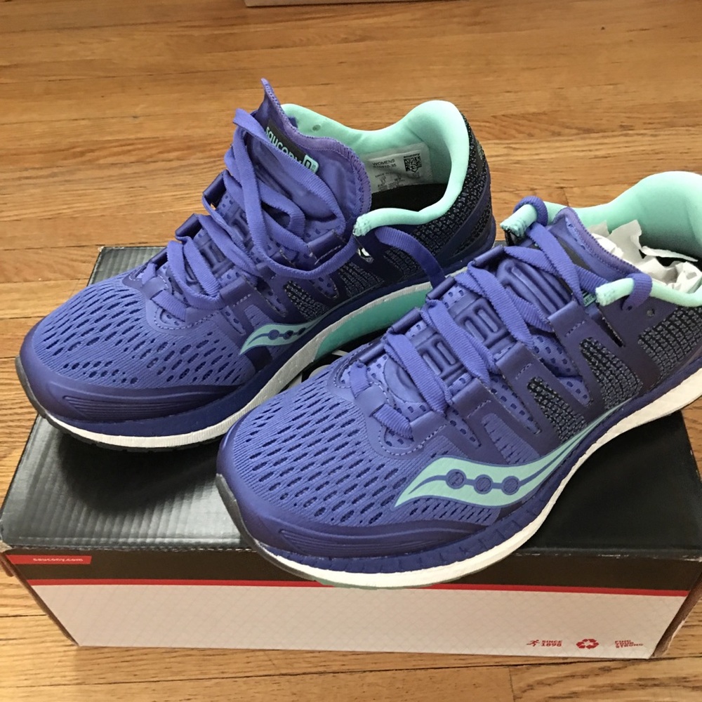 BRAND NEW SAUCONY LIBERTY ISO Running Shoes
